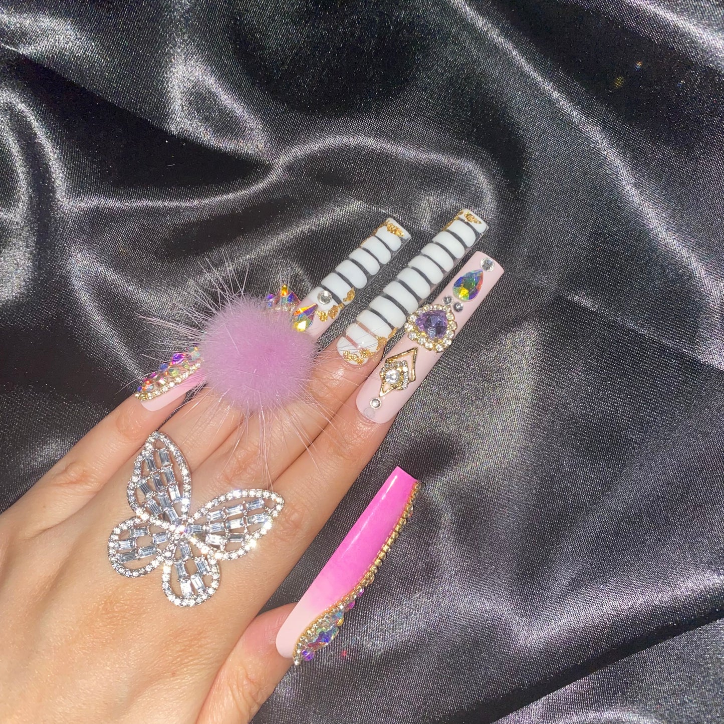 B04-purple puff with handmade customize acrylic press on nails--Missunails