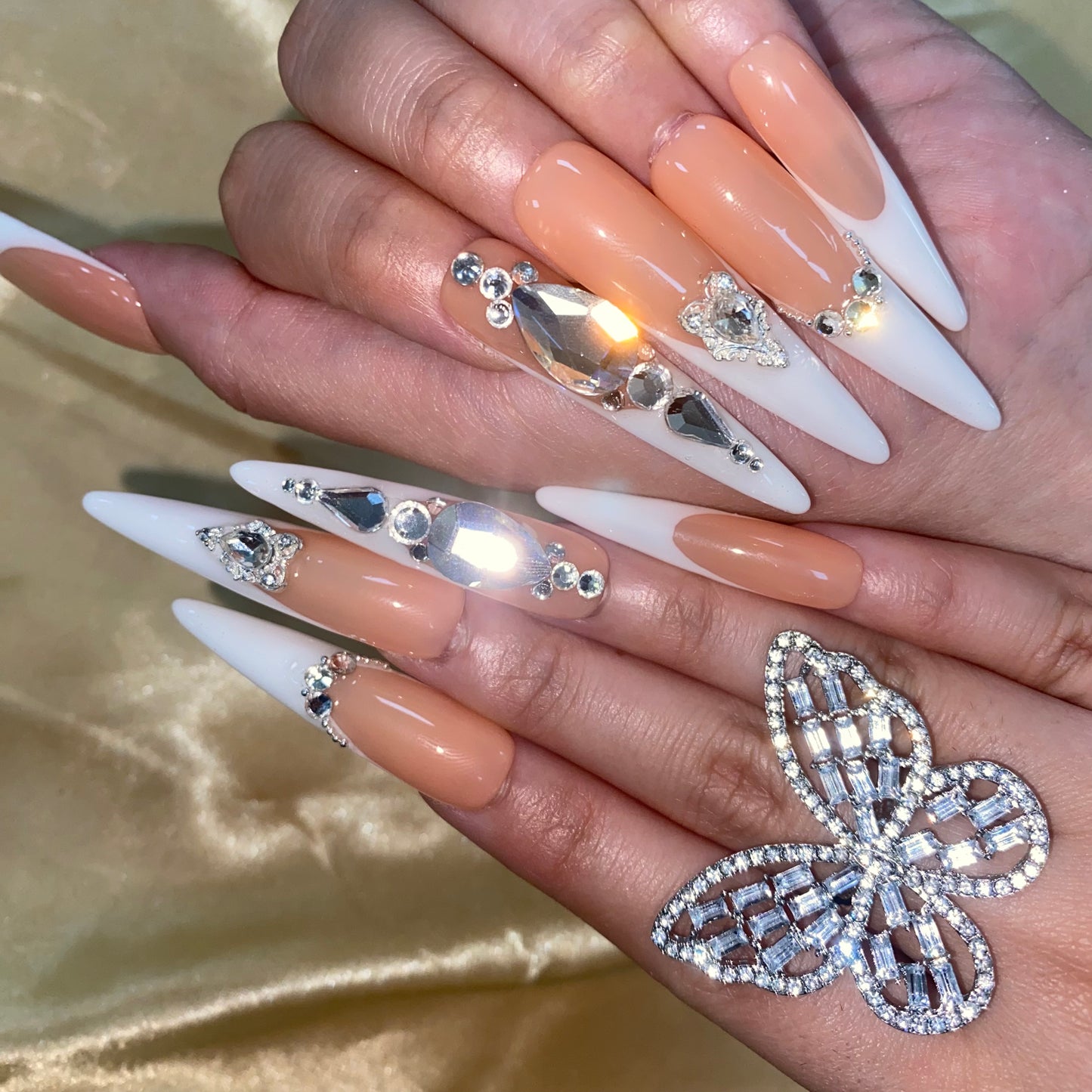 S1-nude french tips handmade customize acrylic press on nails--Missunails