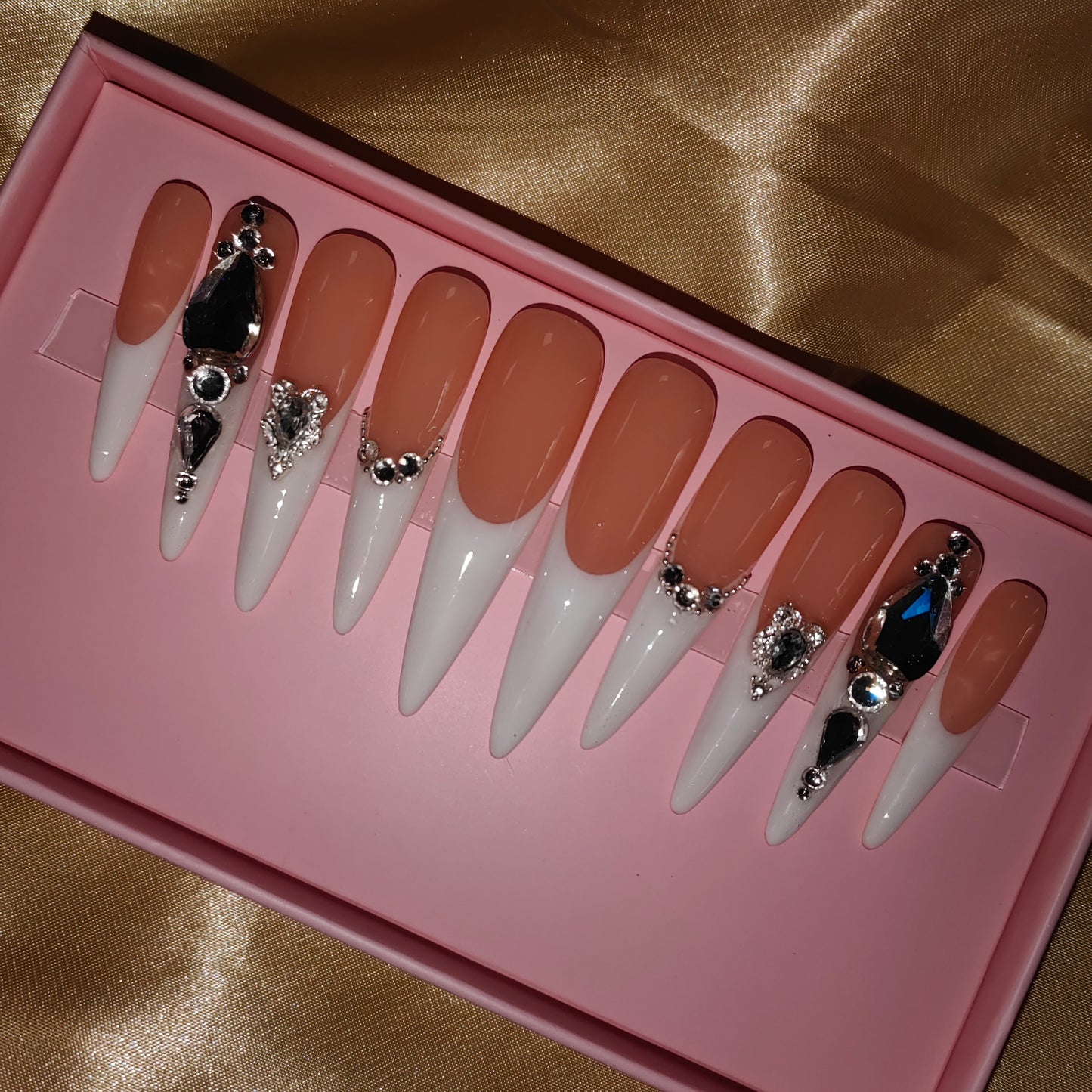 S1-nude french tips handmade customize acrylic press on nails--Missunails
