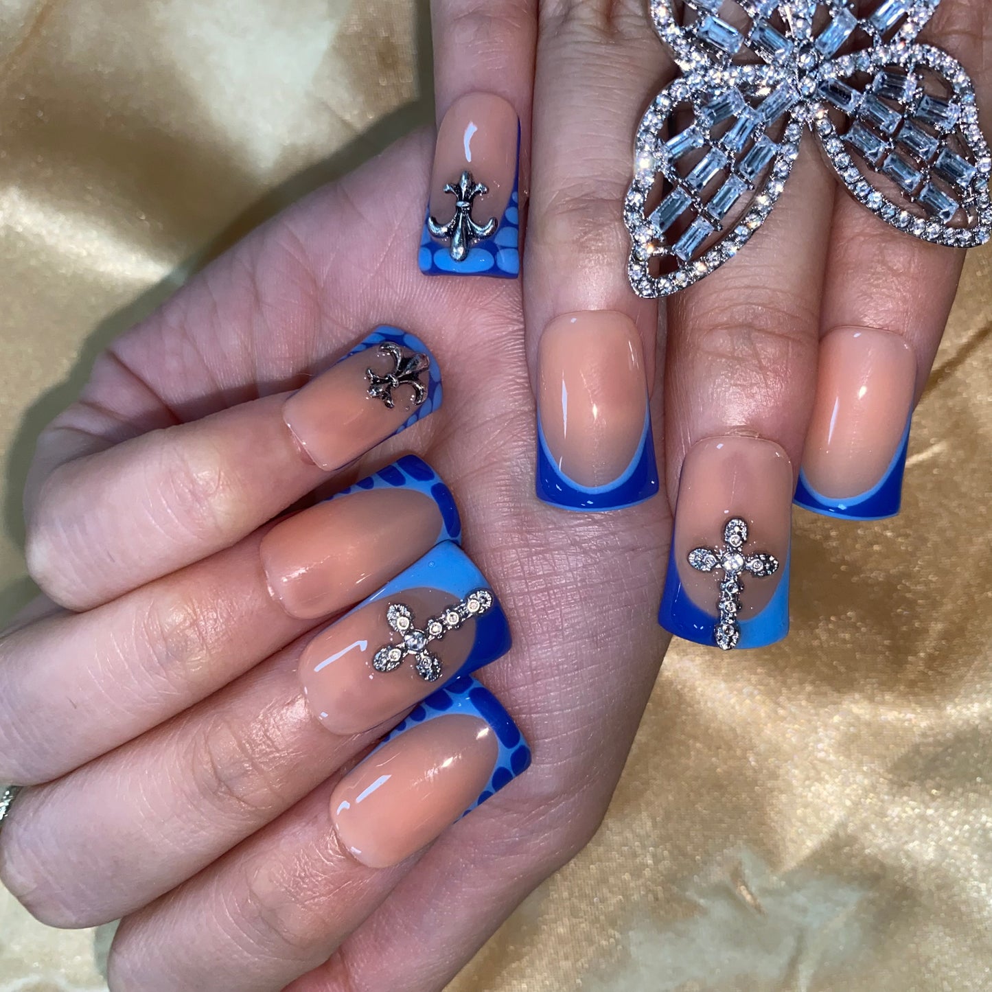 S113--Fashional duck shape nails--Missunails