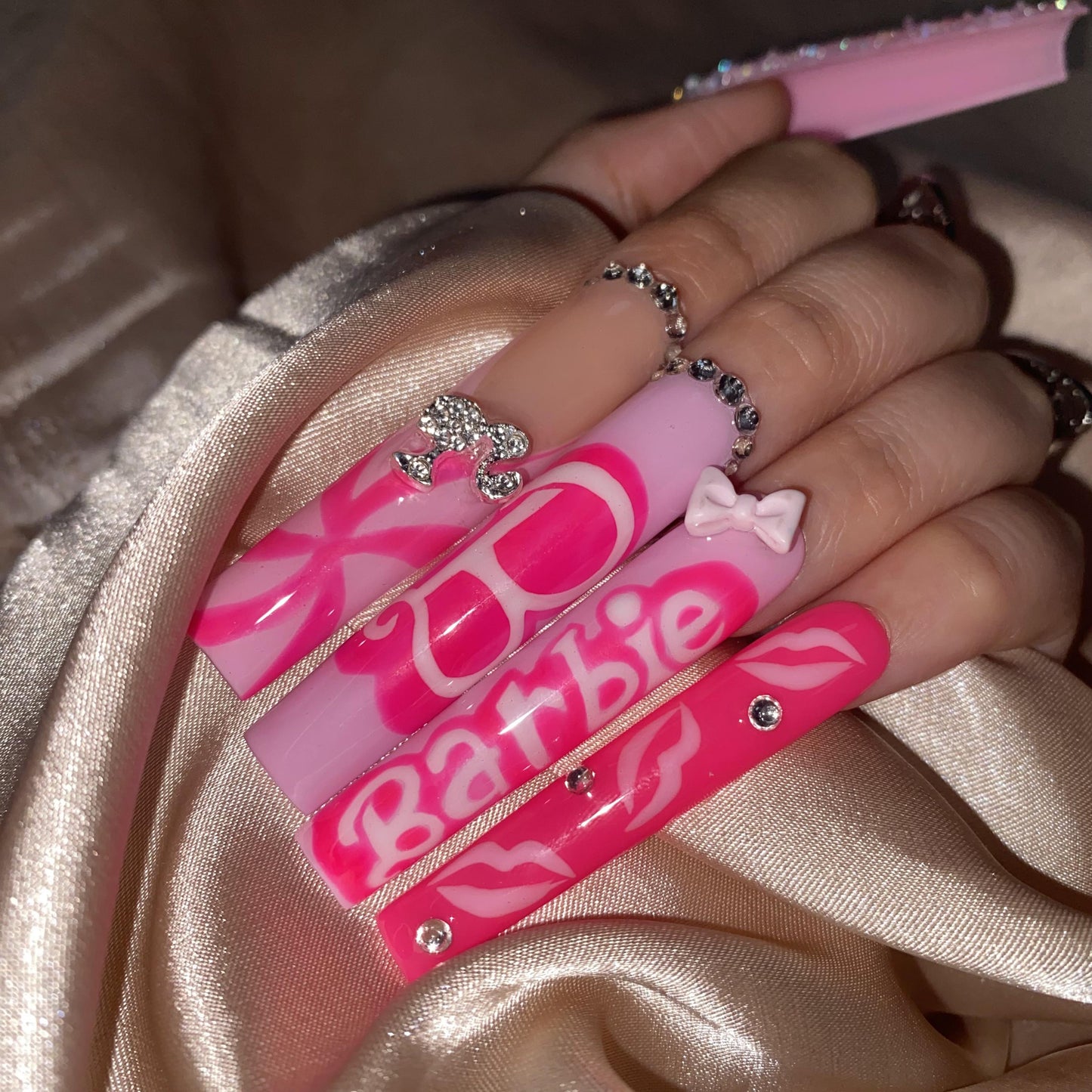 S587-handmade customize acrylic Barbie press on nails--Missunails