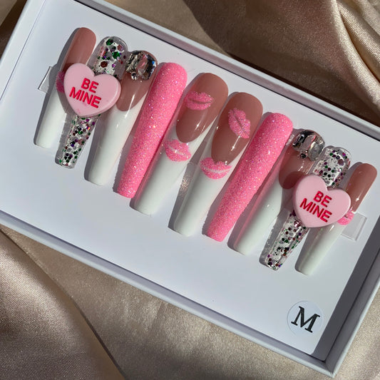 Be Mine Heart-- handmade customize acrylic press on nails--Missunail