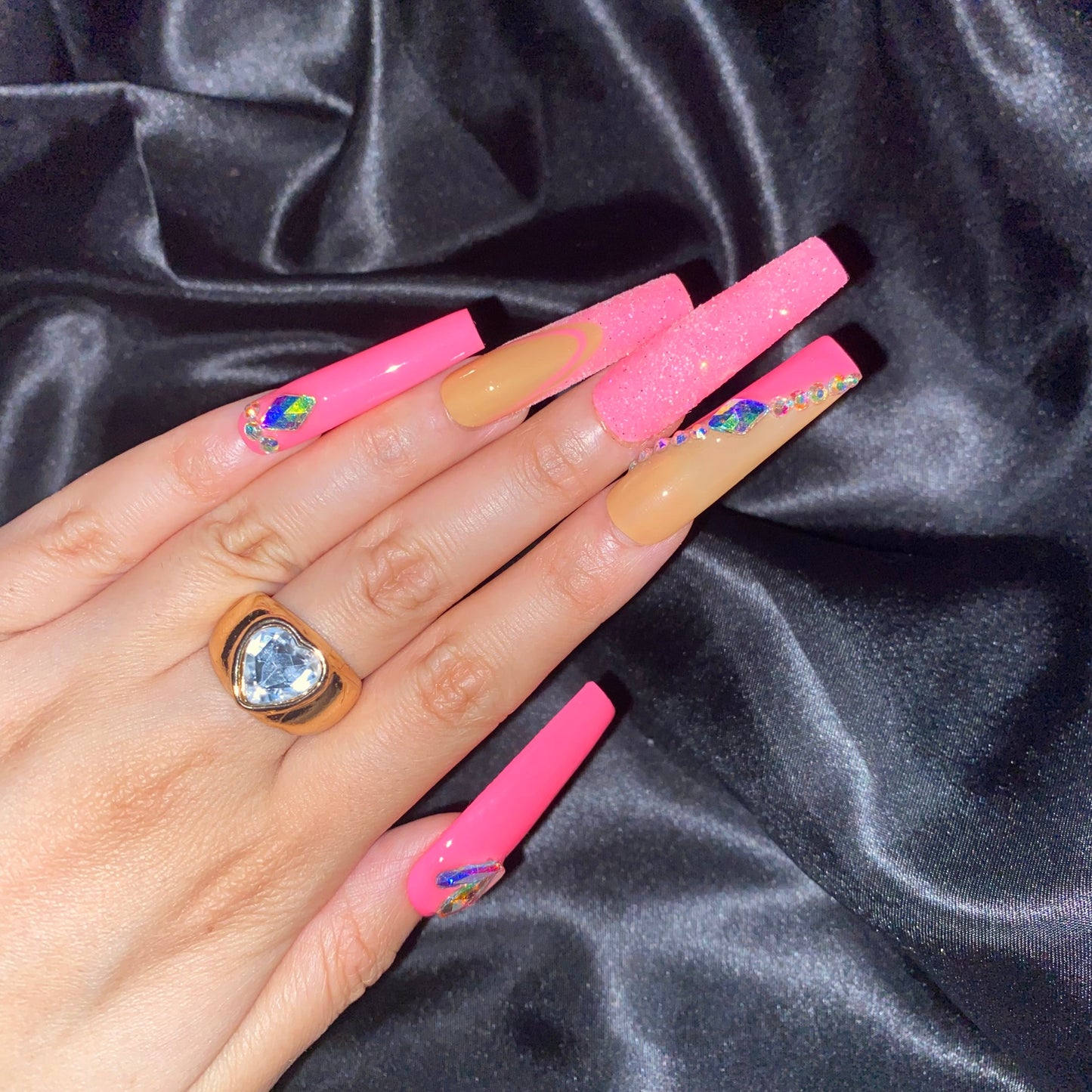 S297-barbie pink handmade customize acrylic press on nails--Missunails
