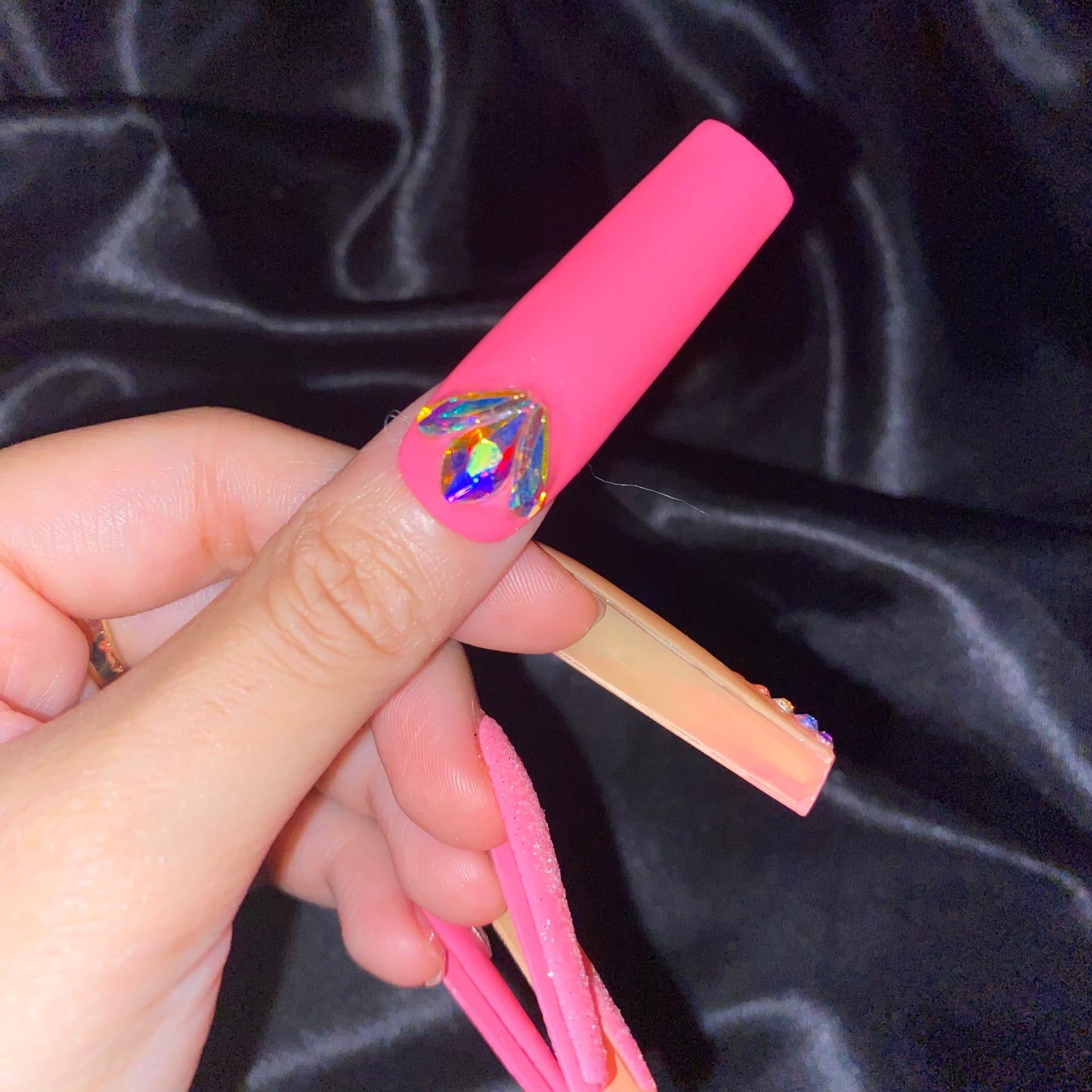 S297-barbie pink handmade customize acrylic press on nails--Missunails